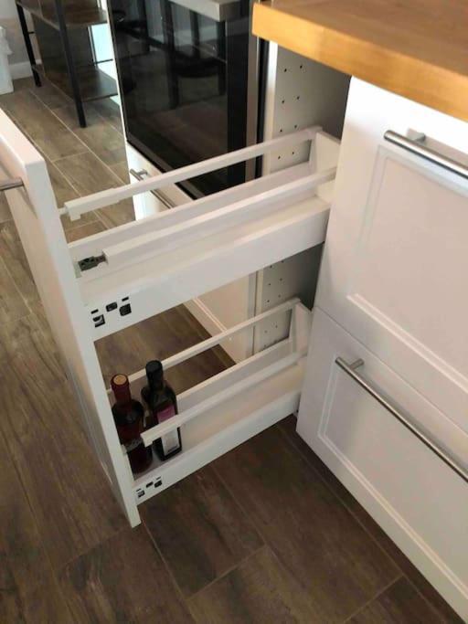 Stylisches Maybach Appartement Mit Terrasse Fuer 5 Personen, 5 Betten, Grosse Kochinsel, Homeoffice Mit 250Mbit Wlan Aidlingen 외부 사진