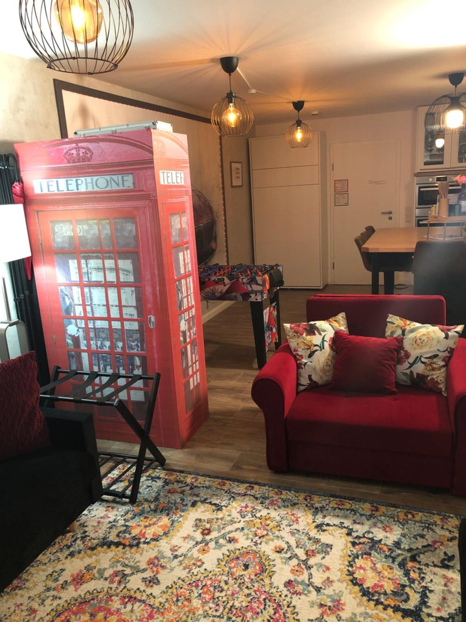 Stylisches Maybach Appartement Mit Terrasse Fuer 5 Personen, 5 Betten, Grosse Kochinsel, Homeoffice Mit 250Mbit Wlan Aidlingen 외부 사진